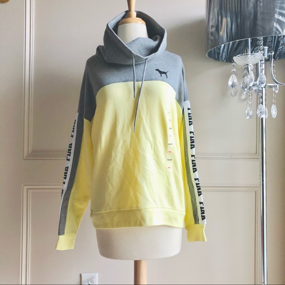 *NEW* VS PINK Pullover & Jogger Gray SET Size XS - Picture 2 of 15